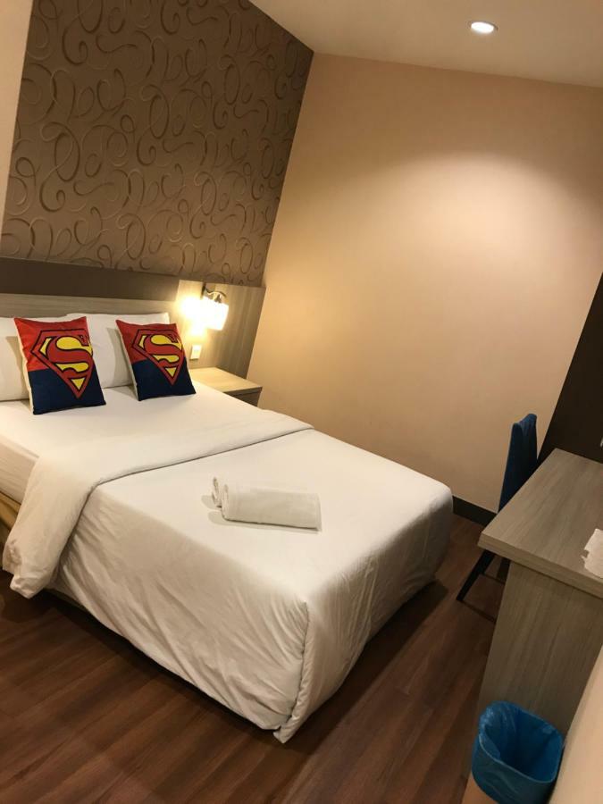 Victory Hotel Johor Bahru Extérieur photo